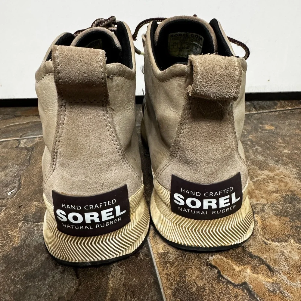 Sorel Out N About III Classic Duck Boots Taupe Women's 9 - Picture 2 of 9